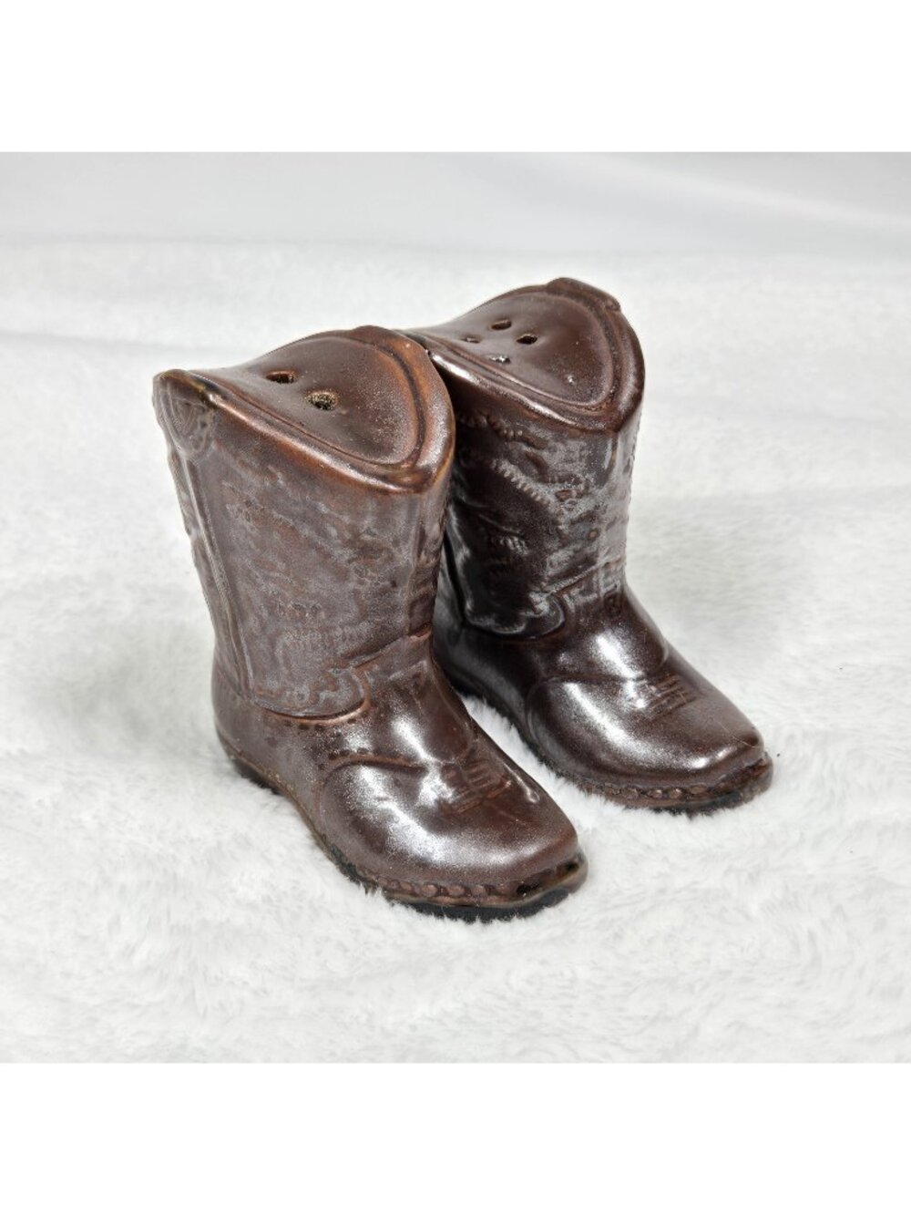 Cracker Barrel Stoneware Brown Western Cowboy Boots Salt and Pepper Shakers Set